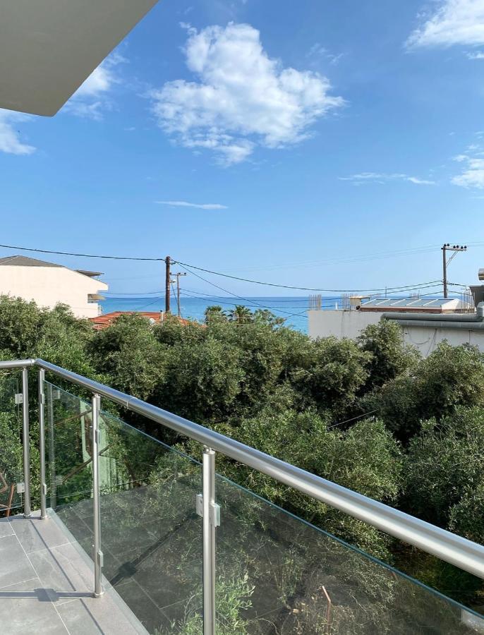 Villa Loukas Loútsa Exterior foto